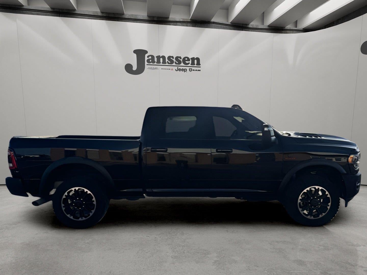 Used 2024 RAM 2500 Rebel w/ Safety Group AWD/4WD image 5