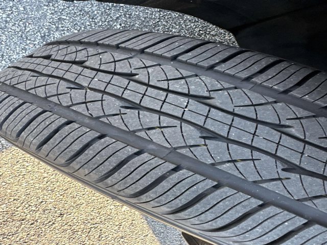 Used 2020 Buick Envision Essence image 31