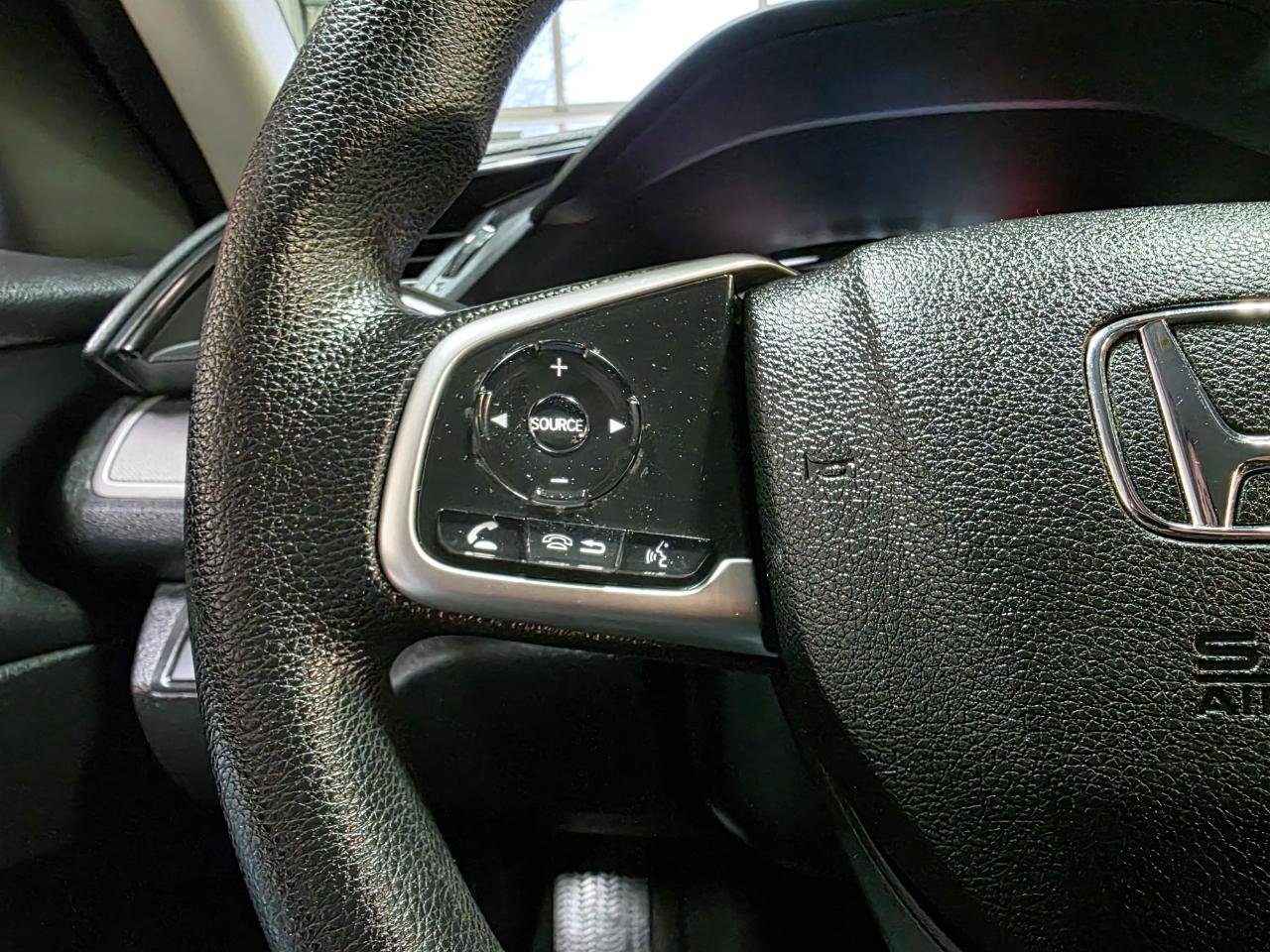 Used 2016 Honda Civic LX image 28