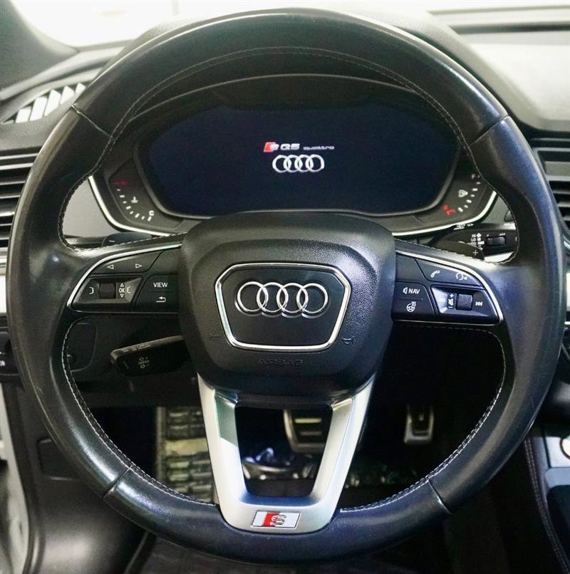 Used 2019 Audi SQ5 Premium Plus w/ Premium Plus Package AWD/4WD image 12