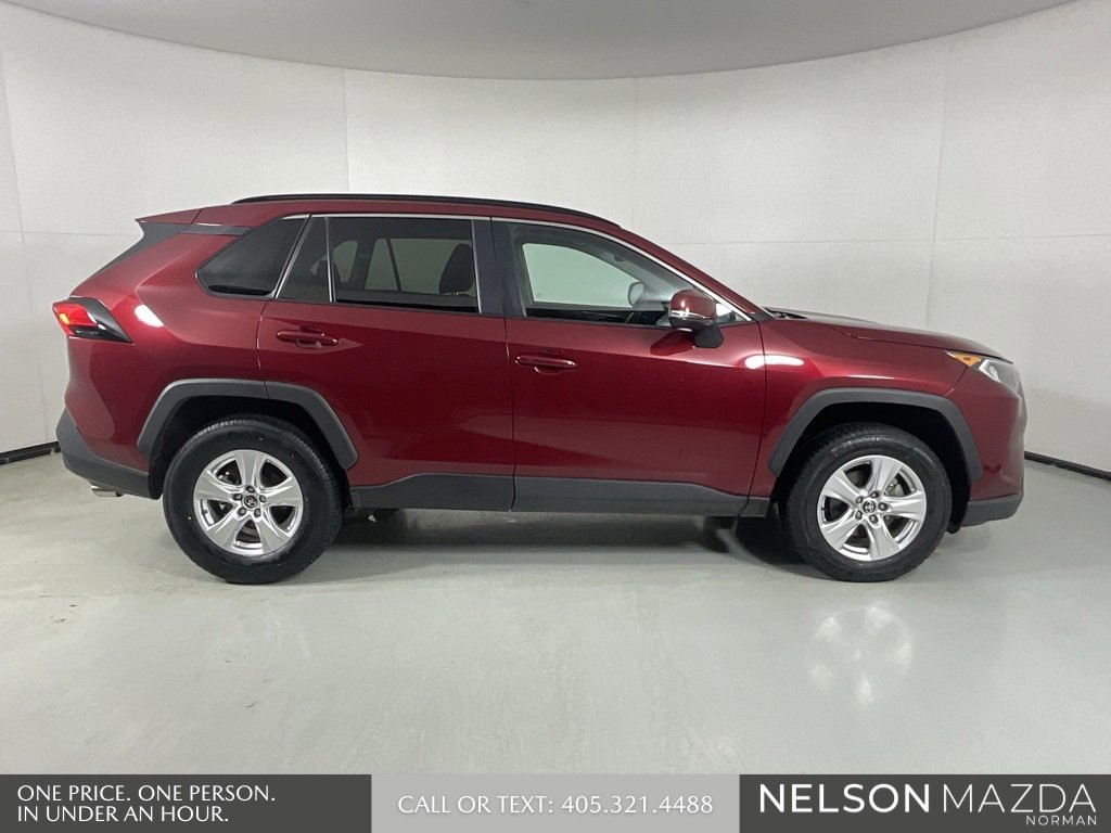 Used 2021 Toyota RAV4 XLE image 8