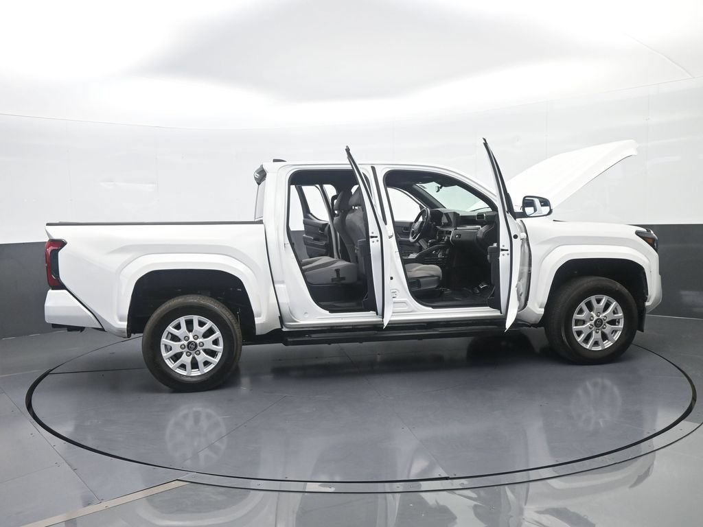 Used 2024 Toyota Tacoma SR5 RWD image 77