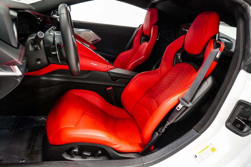 Used 2024 Chevrolet Corvette Stingray Preferred Cpe w/ Z51 Performance Package RWD image 6