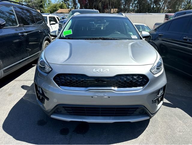 Used 2022 Kia Niro LXS image 2