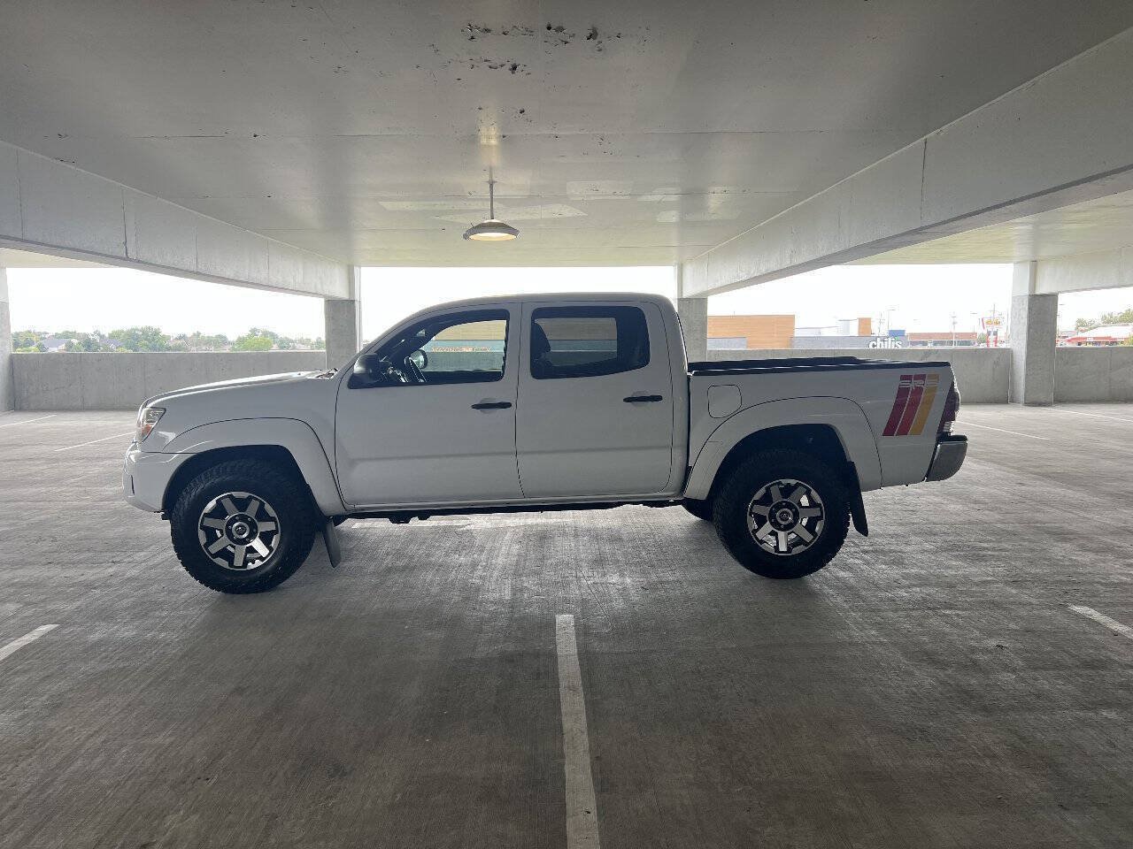Used 2013 Toyota Tacoma 4x4 Double Cab w/ SR5 Pkg image 12