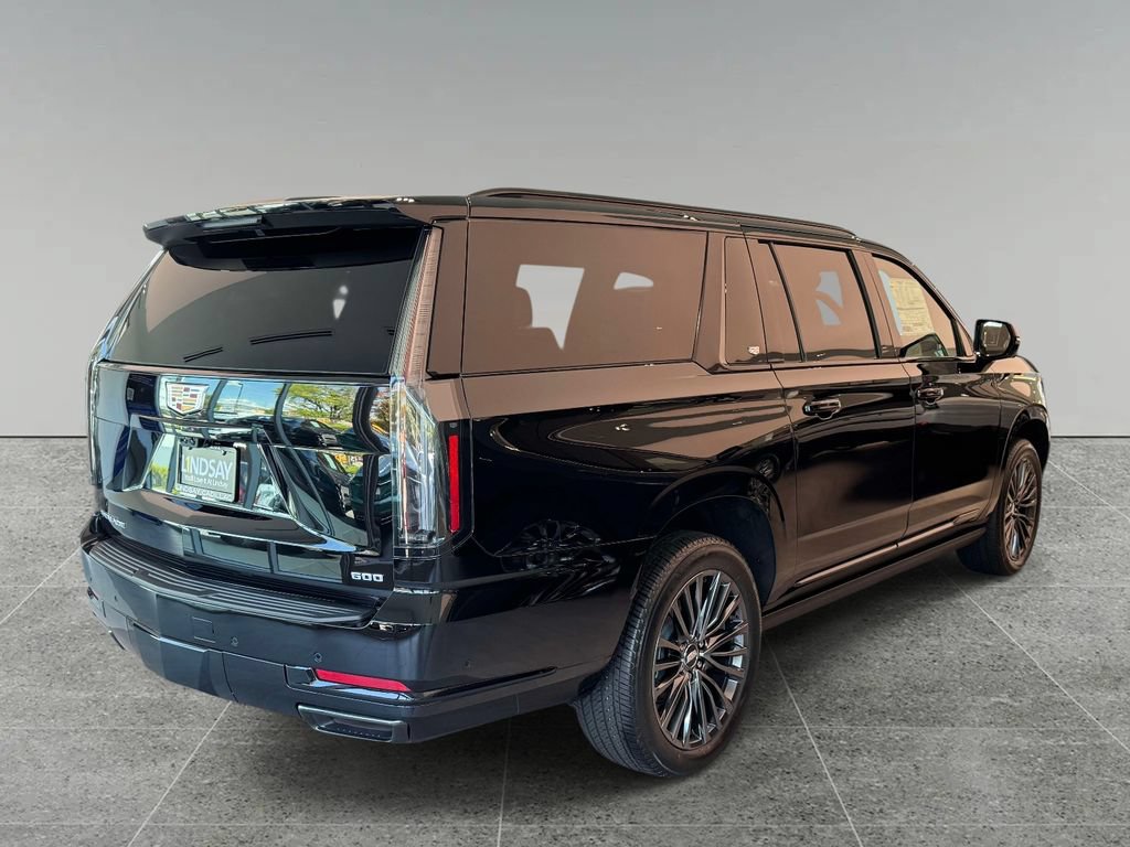 Used 2026 Cadillac Escalade ESV Platinum Sport w/ LPO, Floor Liner Package AWD/4WD image 10