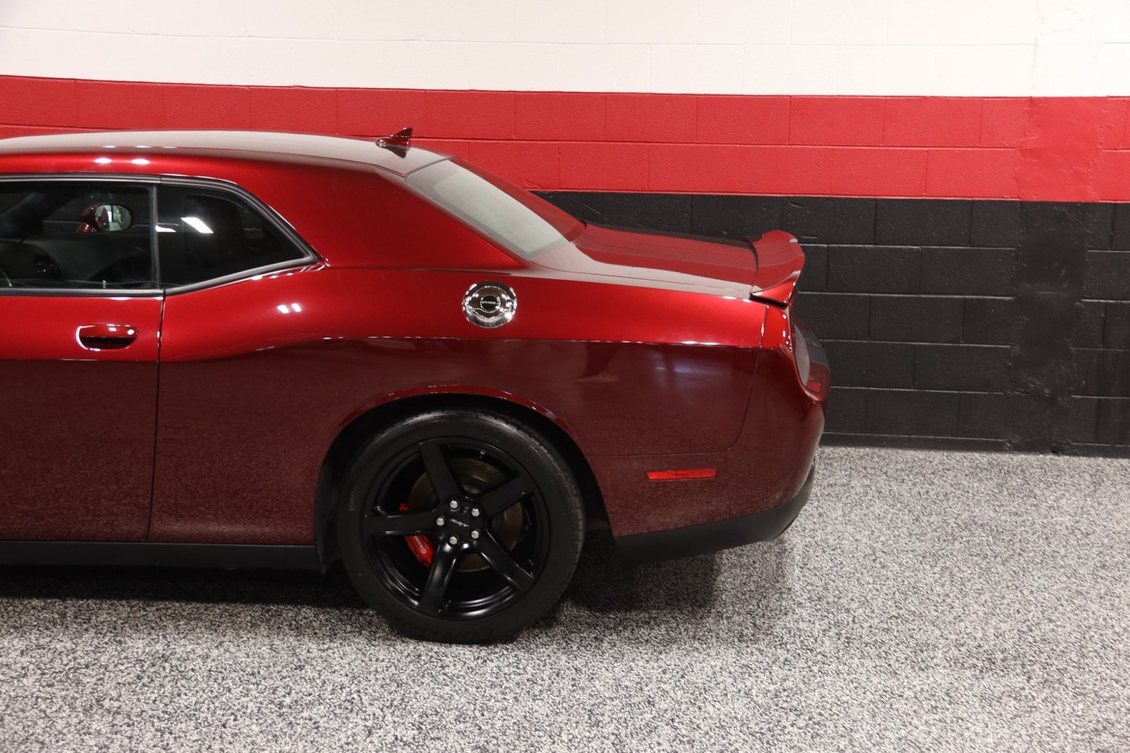 Used 2018 Dodge Challenger SRT w/ Technology Group RWD image 25