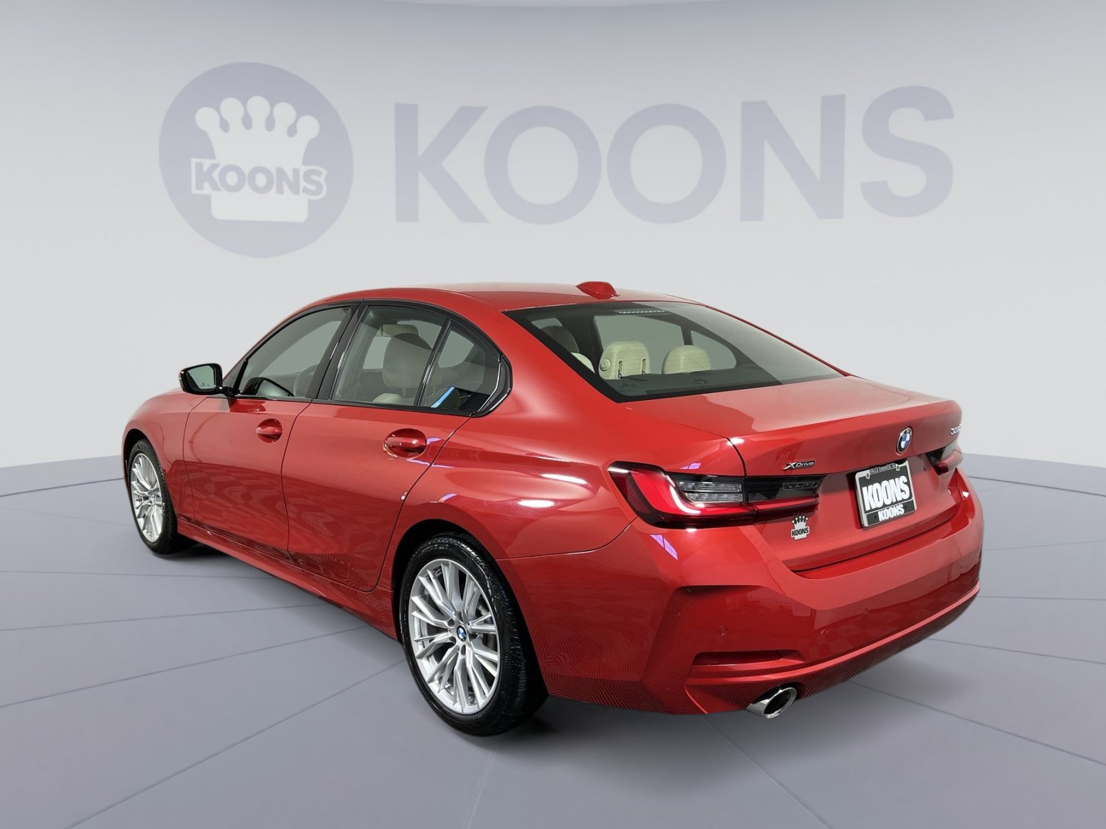 Used 2023 BMW 330i xDrive Sedan w/ Driving Assistance Package AWD/4WD image 8