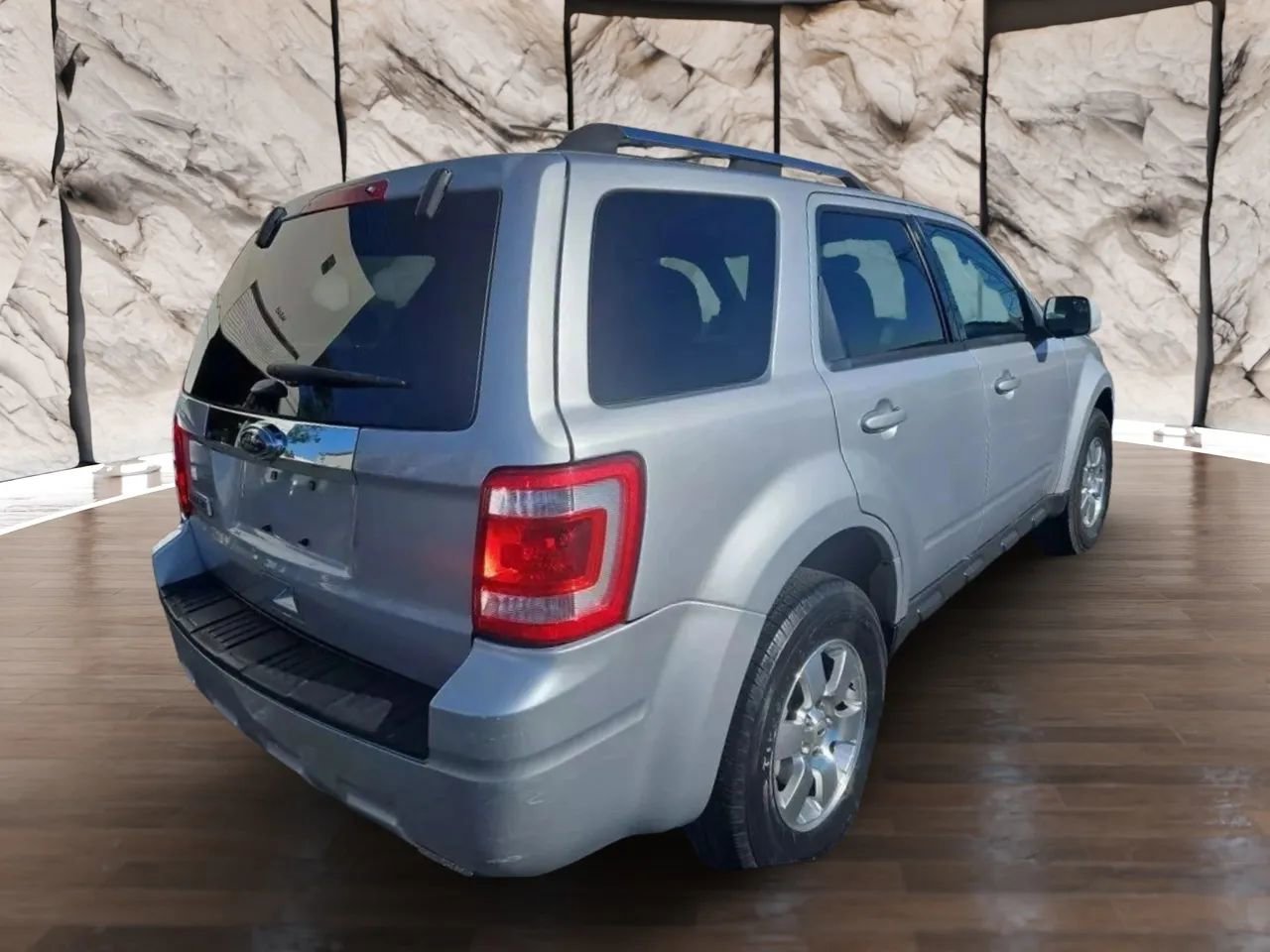 Used 2011 Ford Escape Limited w/ 301A Rapid Spec Order Code FWD image 6