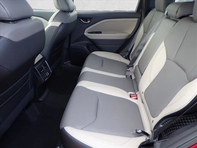 New 2025 Subaru Forester Limited image 10