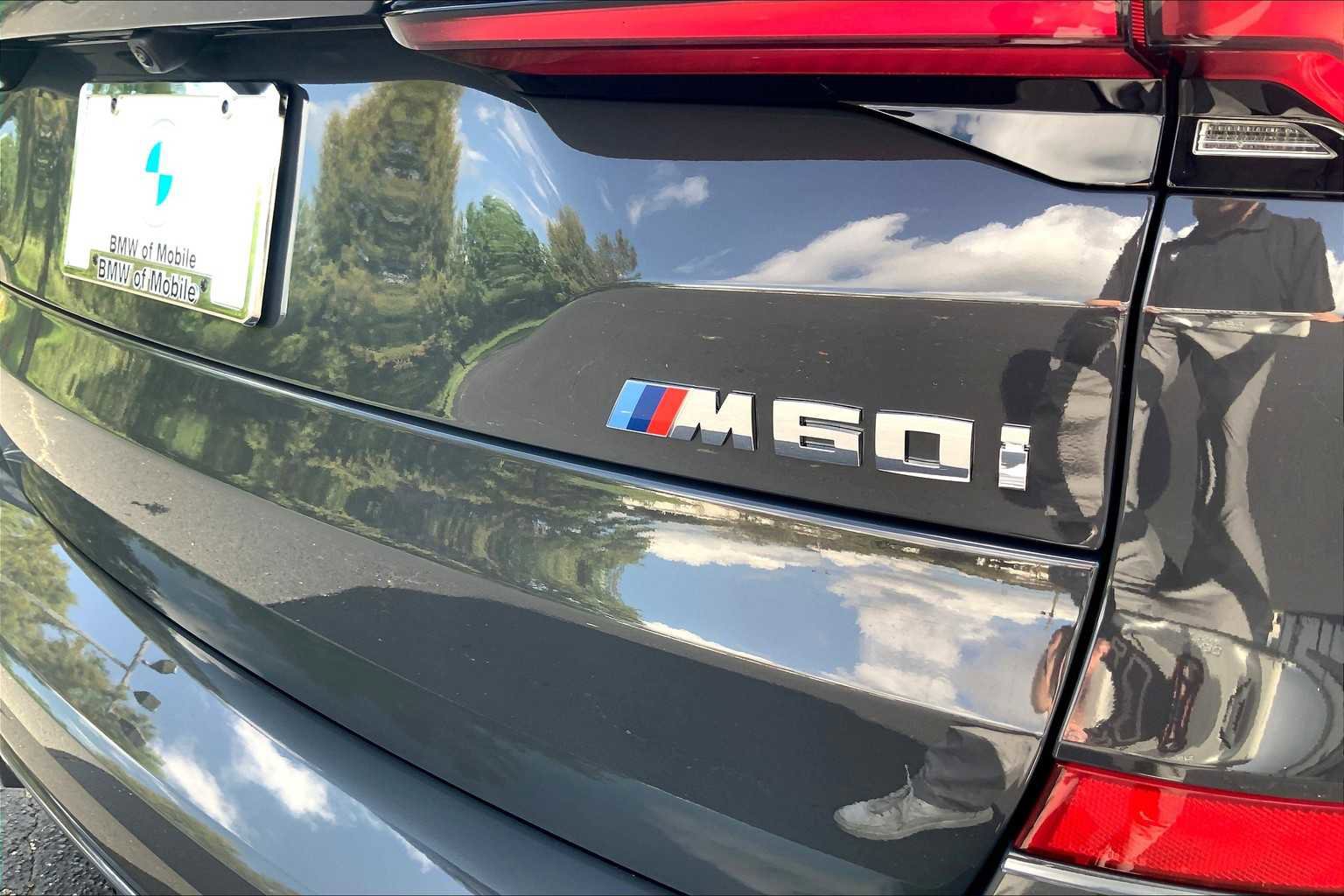 New 2026 BMW X5 M60i image 16