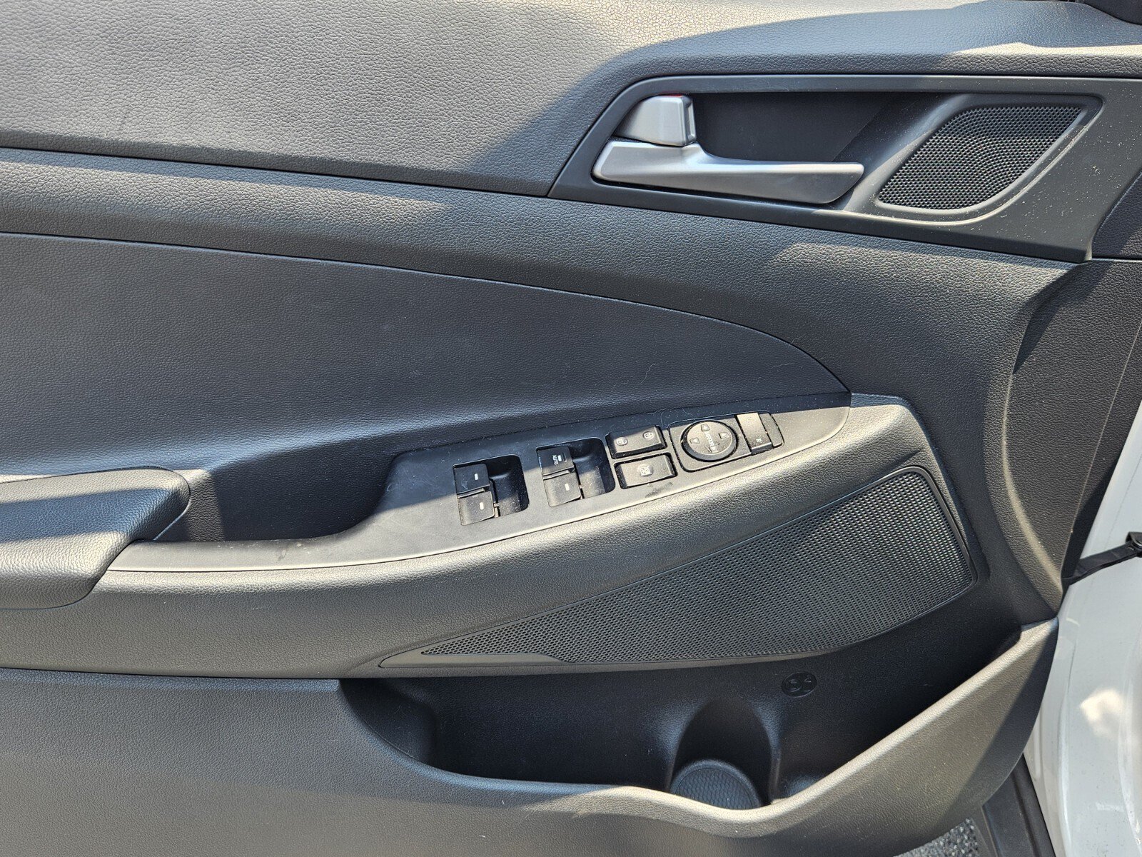 Used 2017 Hyundai Tucson Night FWD image 15