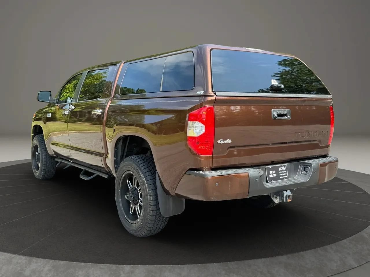 Used 2016 Toyota Tundra Platinum AWD/4WD image 4