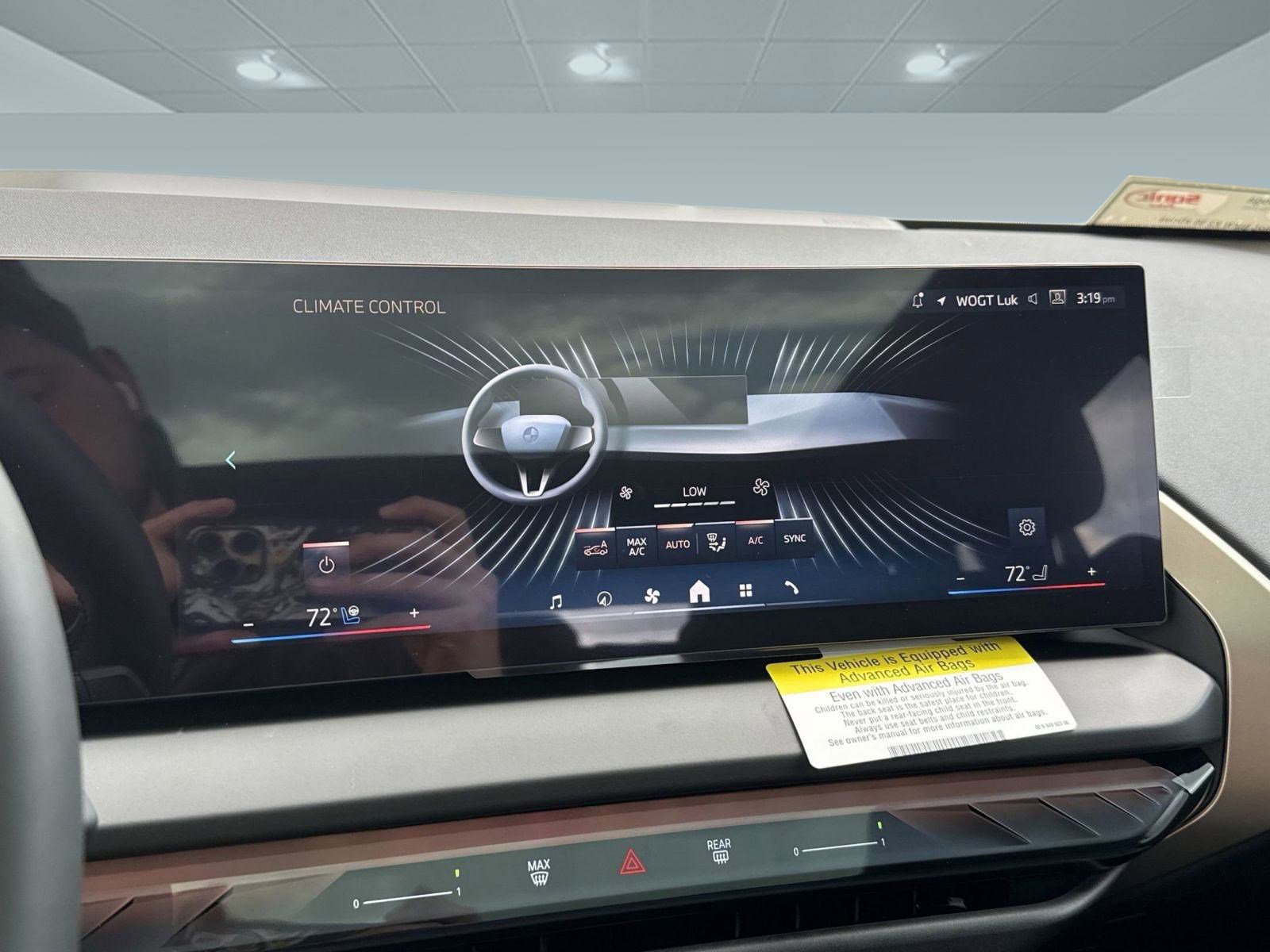 New 2025 BMW X3 xDrive30i w/ Convenience Package image 28