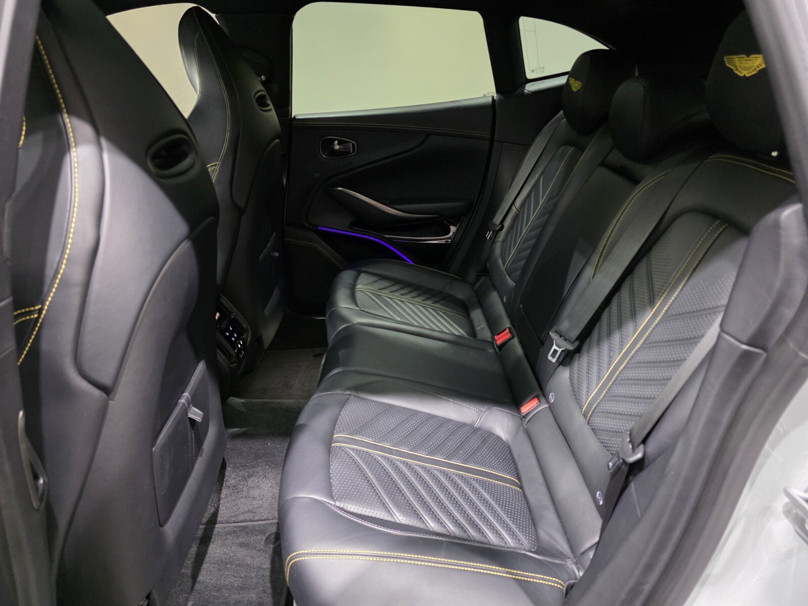 Used 2024 Aston Martin DBX 707 image 19