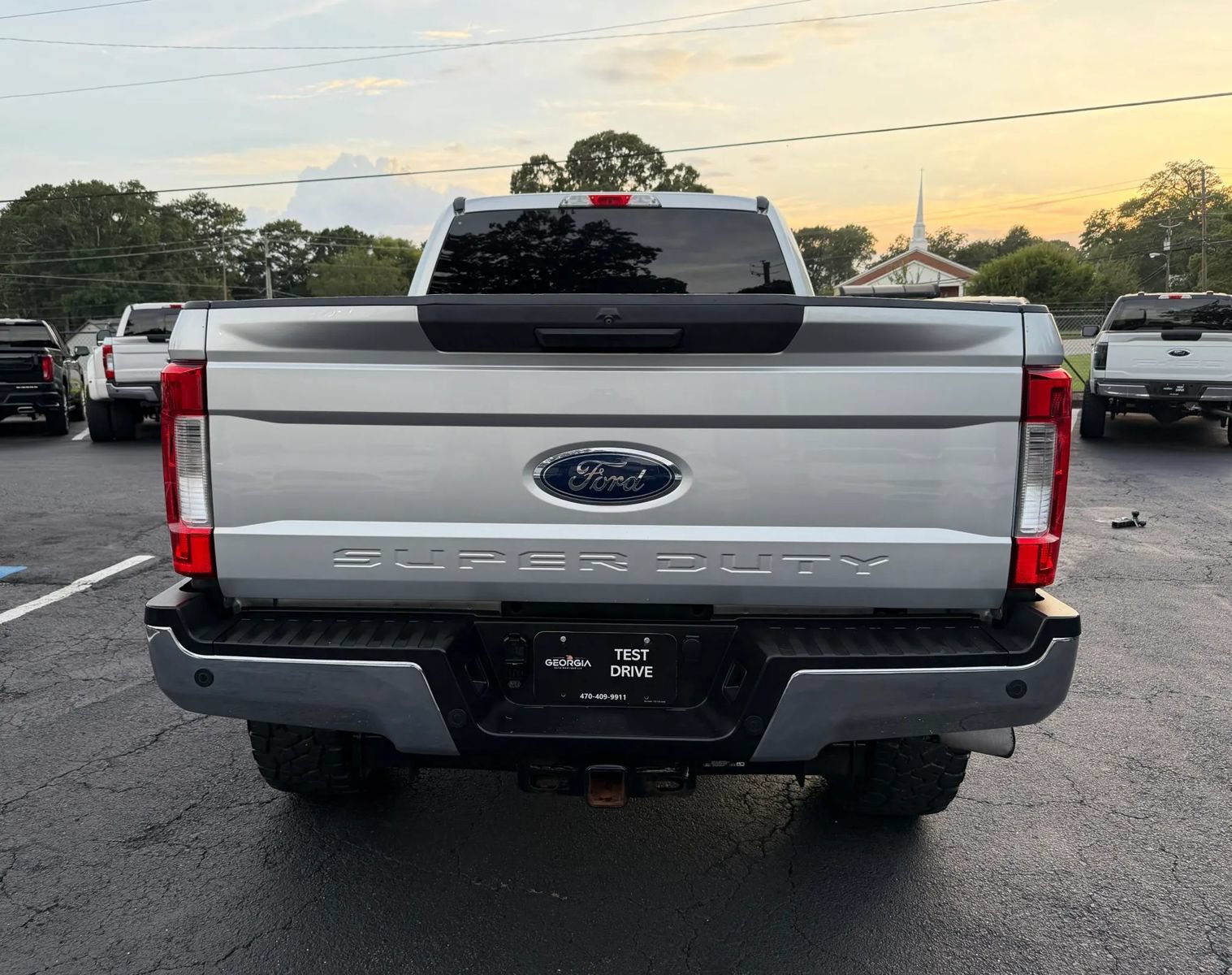 Used 2017 Ford F250 XLT w/ XLT Value Package AWD/4WD image 8