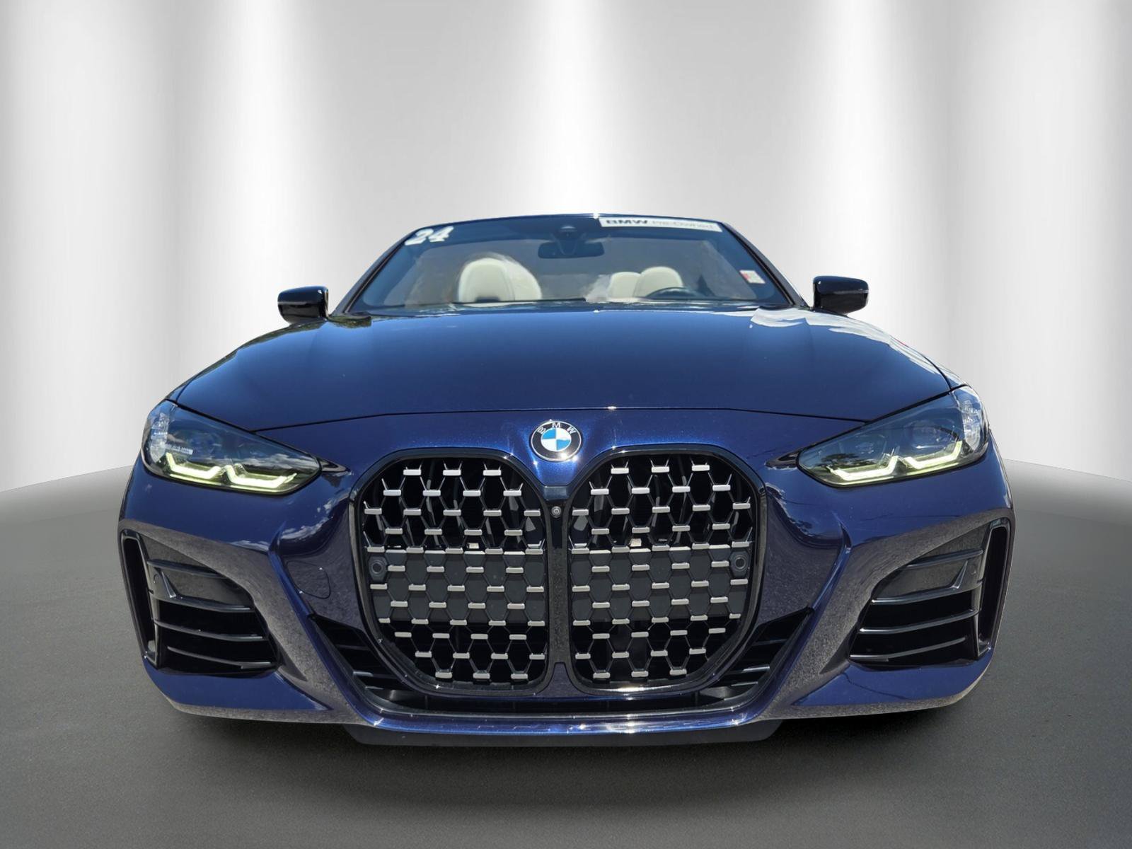 Used 2024 BMW M440i Convertible w/ Premium Package RWD image 2