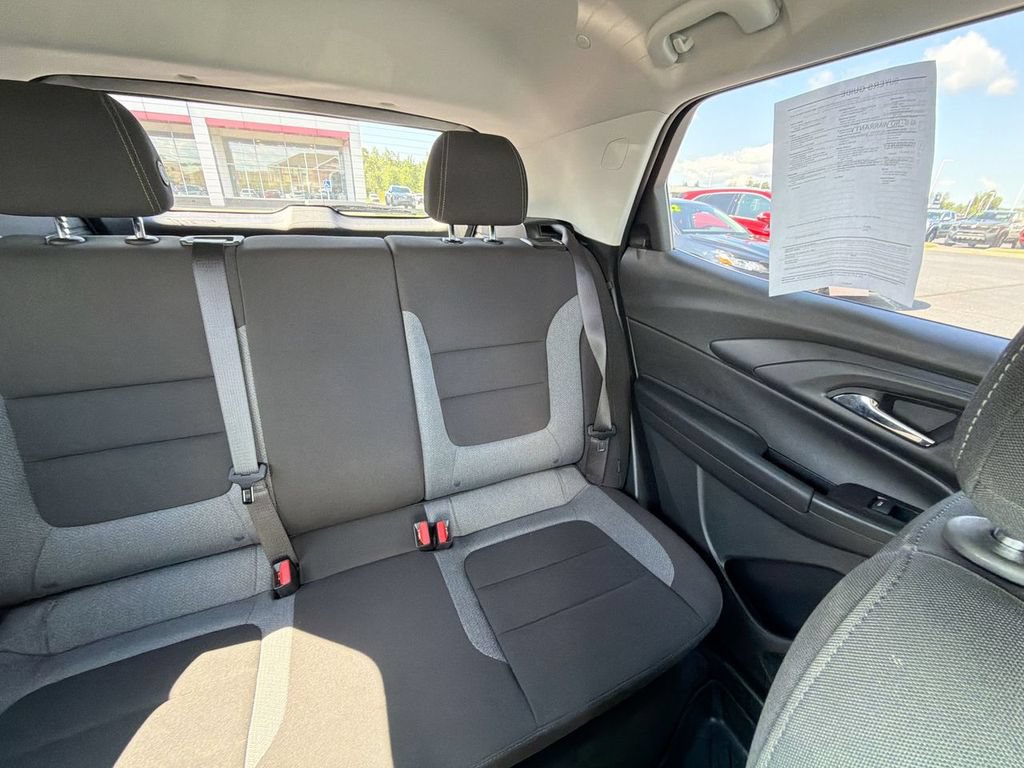 Used 2024 Chevrolet TrailBlazer LT AWD/4WD image 14