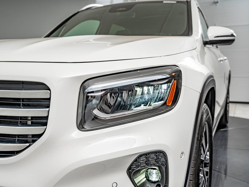 Certified 2026 Mercedes-Benz GLB 250 4MATIC image 13