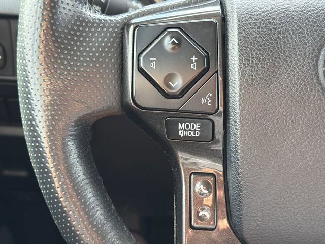 Used 2024 Toyota 4Runner TRD Off-Road Premium image 32