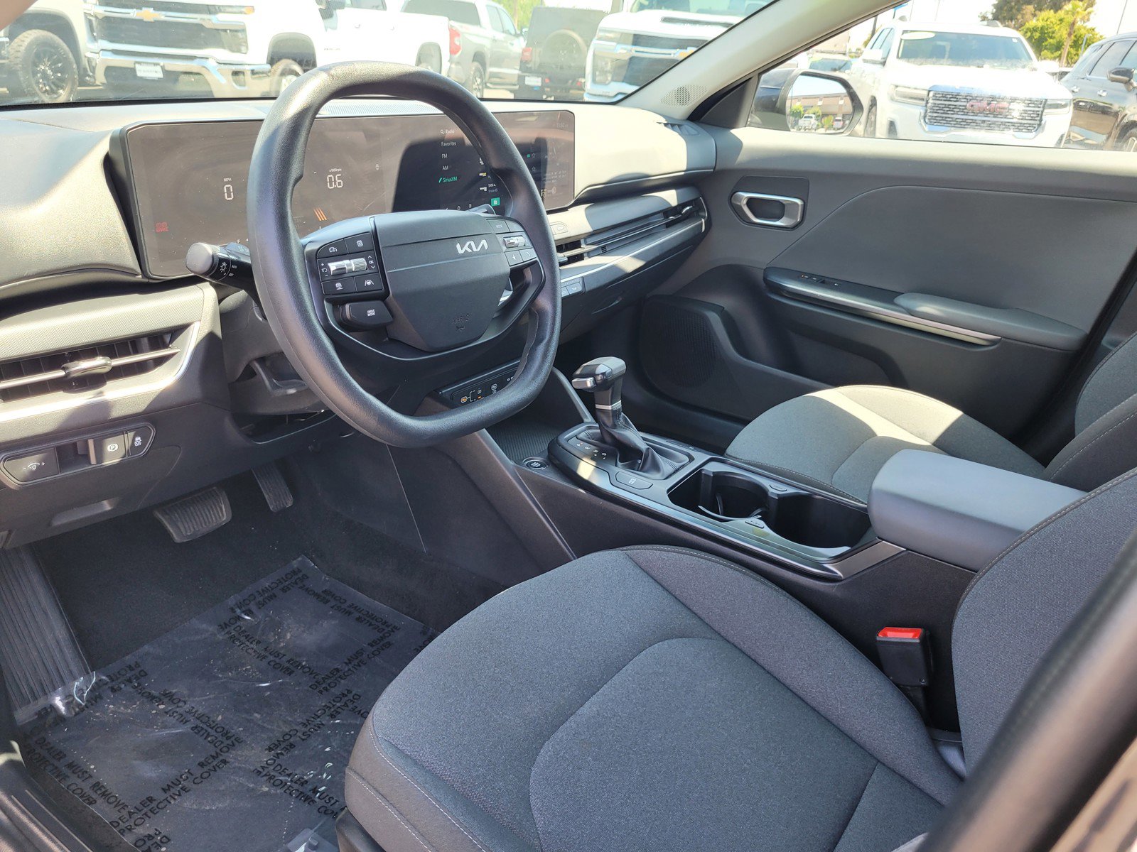 Used 2025 Kia K4 FWD image 9