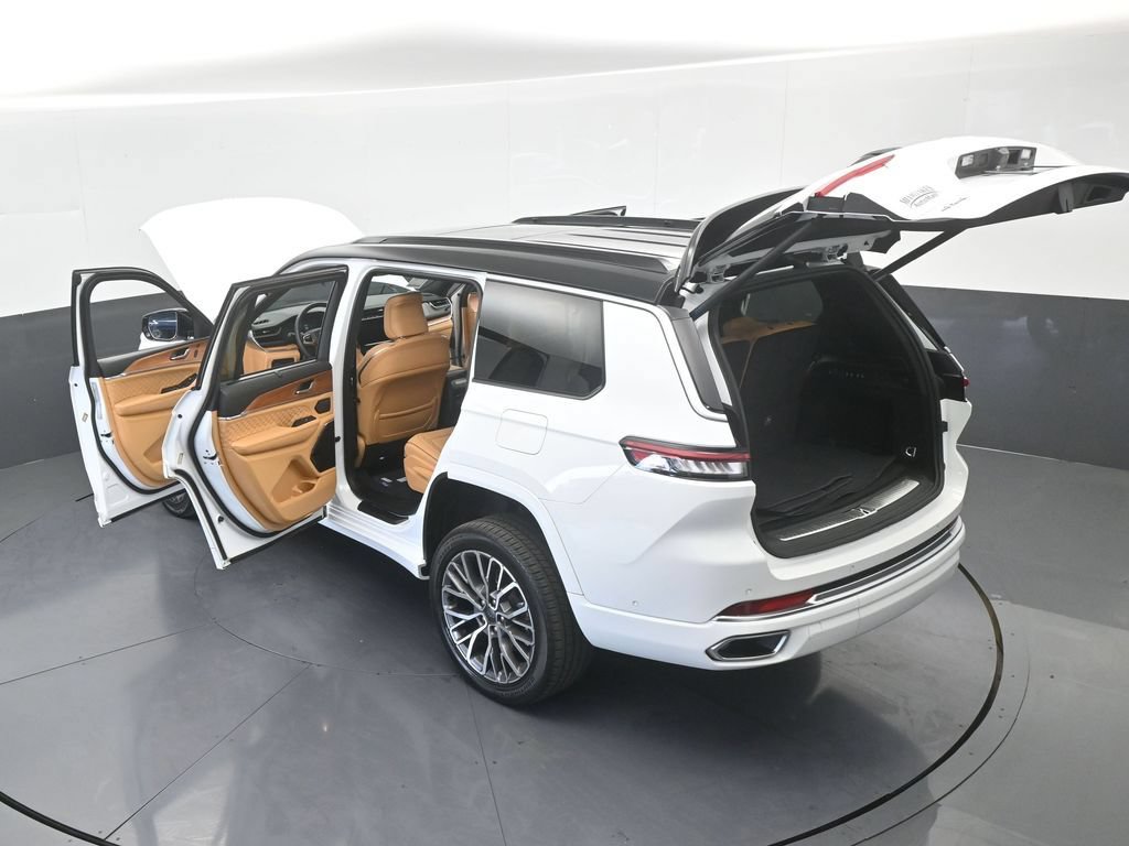 New 2025 Jeep Grand Cherokee L Summit AWD/4WD image 90