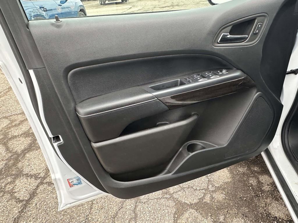 Certified 2022 GMC Canyon Elevation w/ Trailering Package image 18