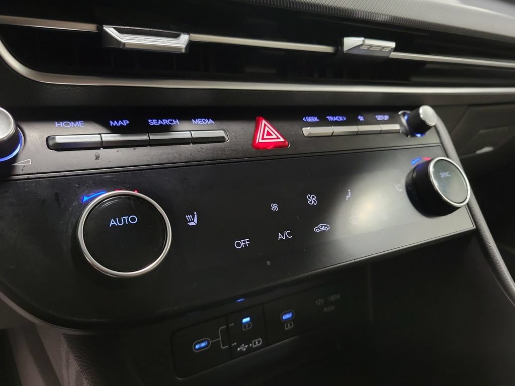 Used 2025 Hyundai Sonata SEL FWD image 19