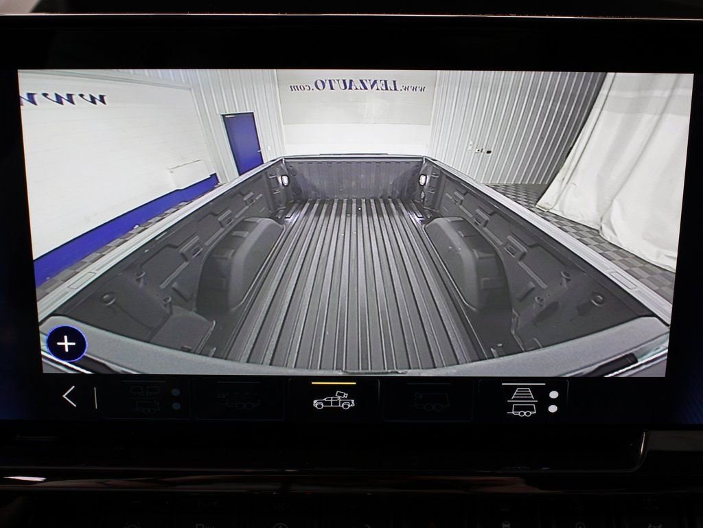 Used 2023 Chevrolet Silverado 1500 ZR2 image 22