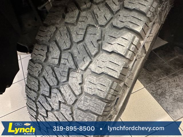 Used 2021 Chevrolet Tahoe Z71 w/ Z71 Signature Package image 34