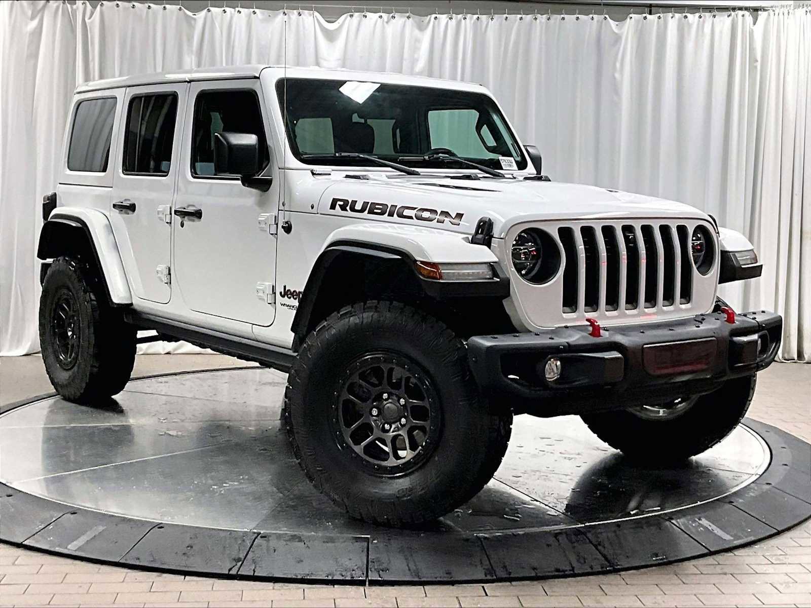 Used 2022 Jeep Wrangler Unlimited Rubicon w/ Xtreme Recon 35" Tire Package image 12