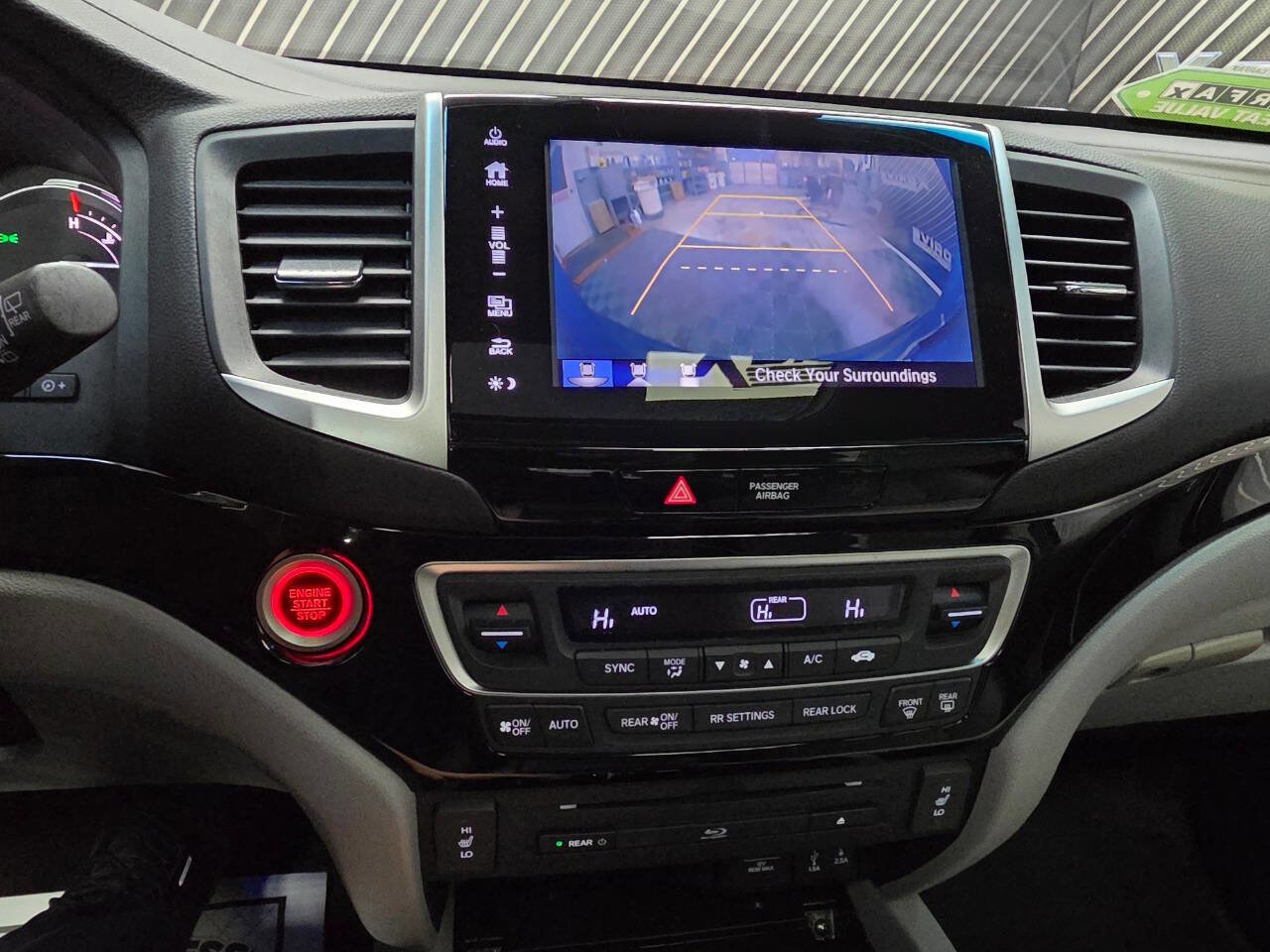 Used 2017 Honda Pilot Touring image 23