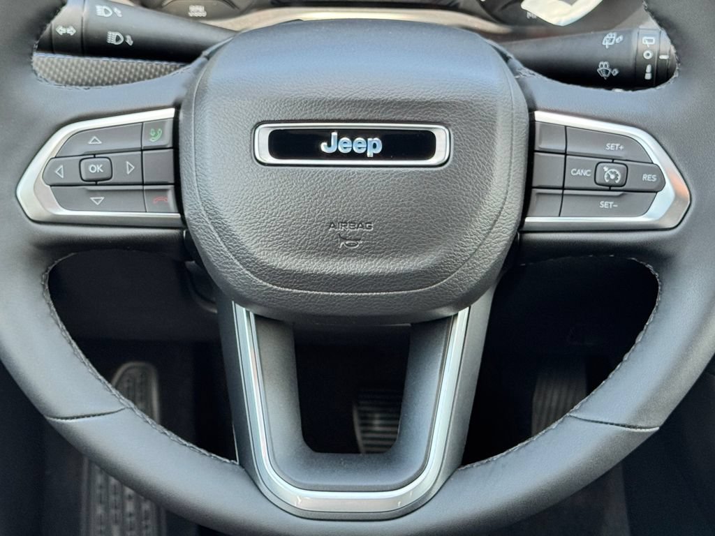 New 2026 Jeep Compass Latitude AWD/4WD image 19