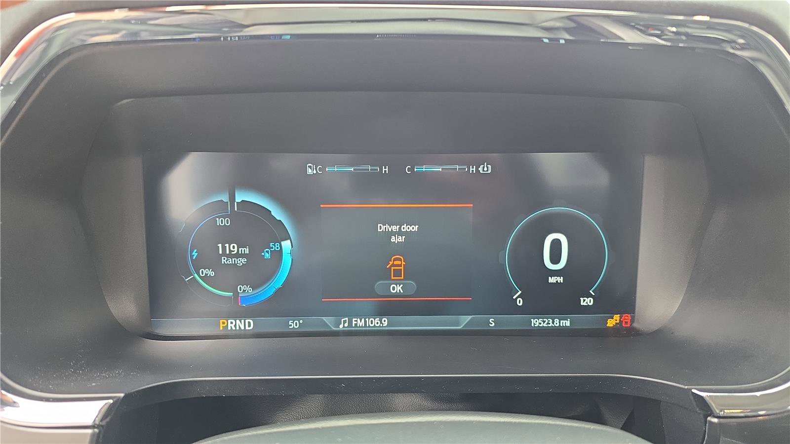 Used 2023 Ford F150 Lightning XLT image 30