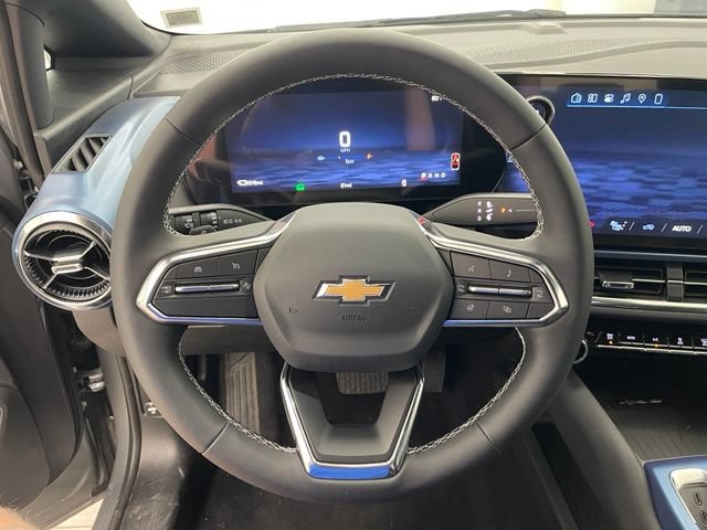 New 2026 Chevrolet Equinox EV LT FWD image 11