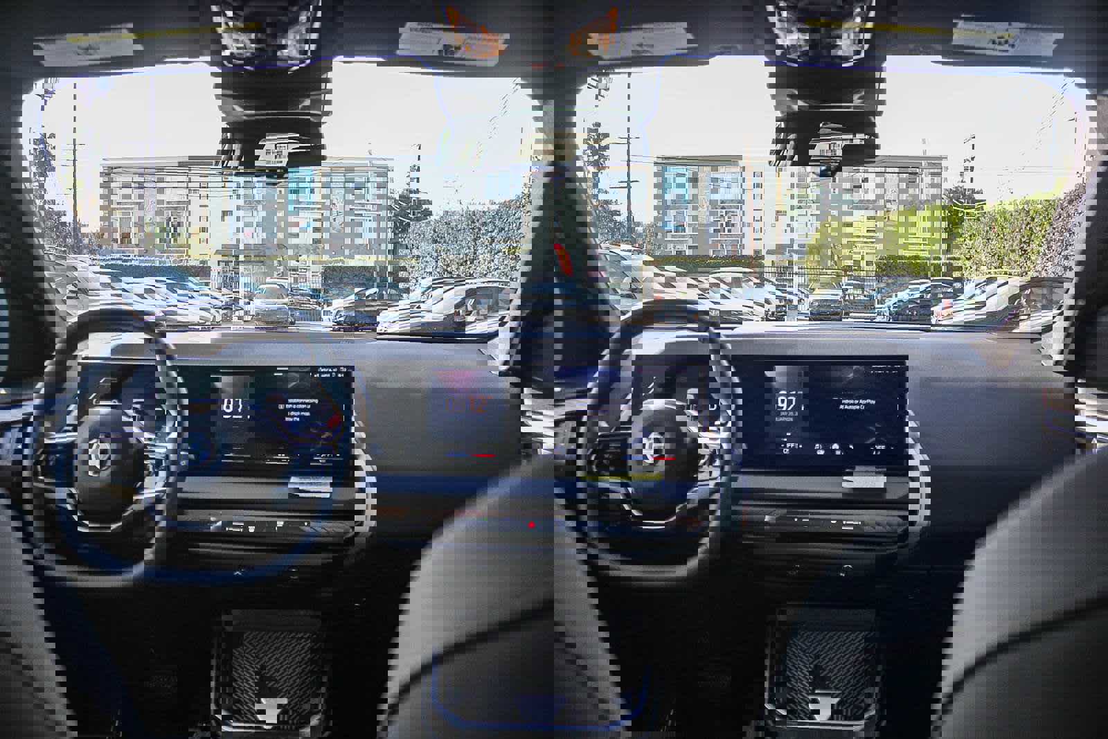 Used 2025 BMW X3 xDrive30i w/ Convenience Package image 12