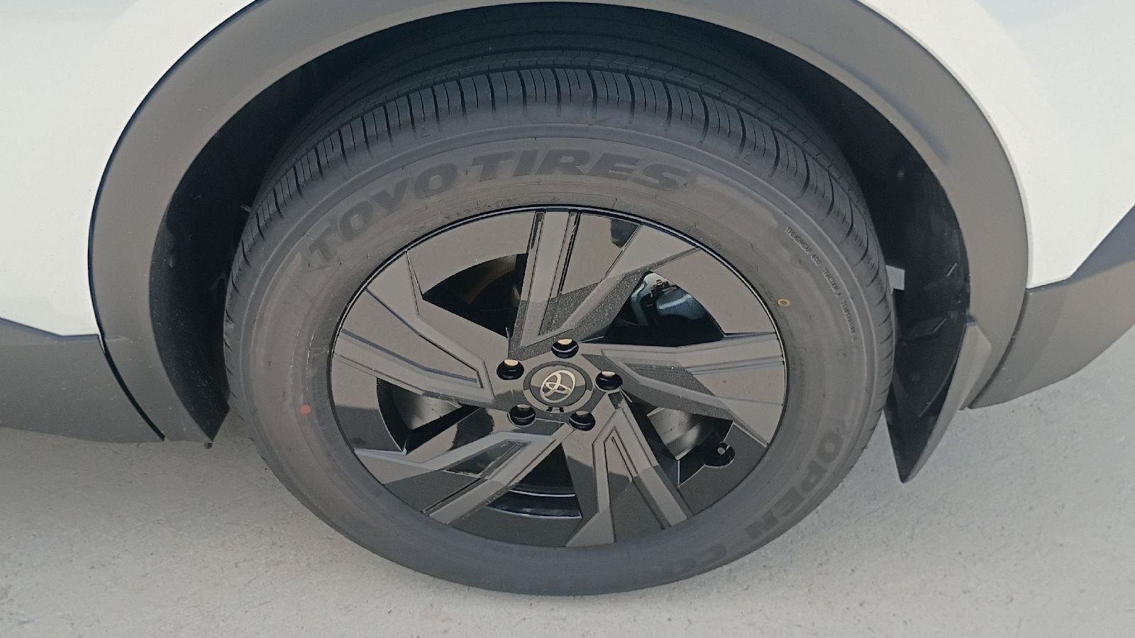 New 2026 Toyota C-HR AWD/4WD image 23