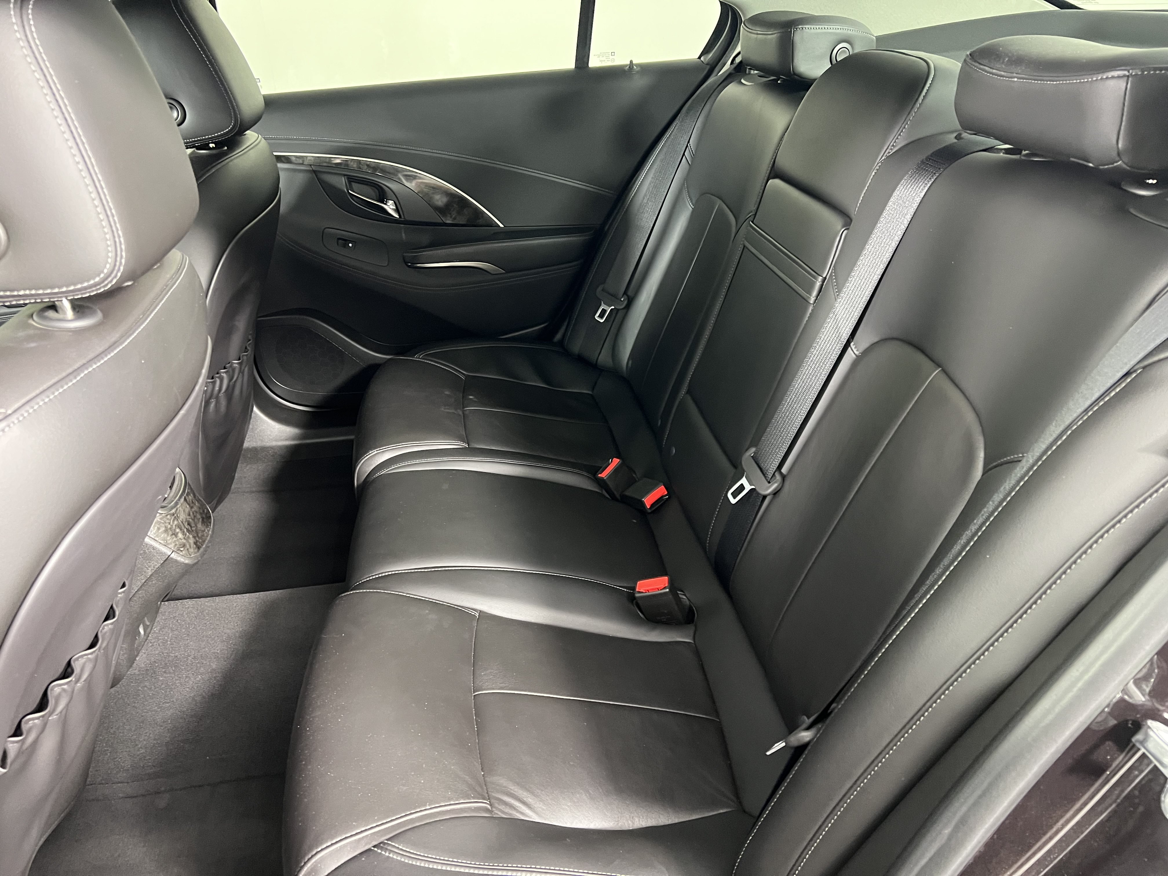Used 2015 Buick LaCrosse Leather FWD image 19