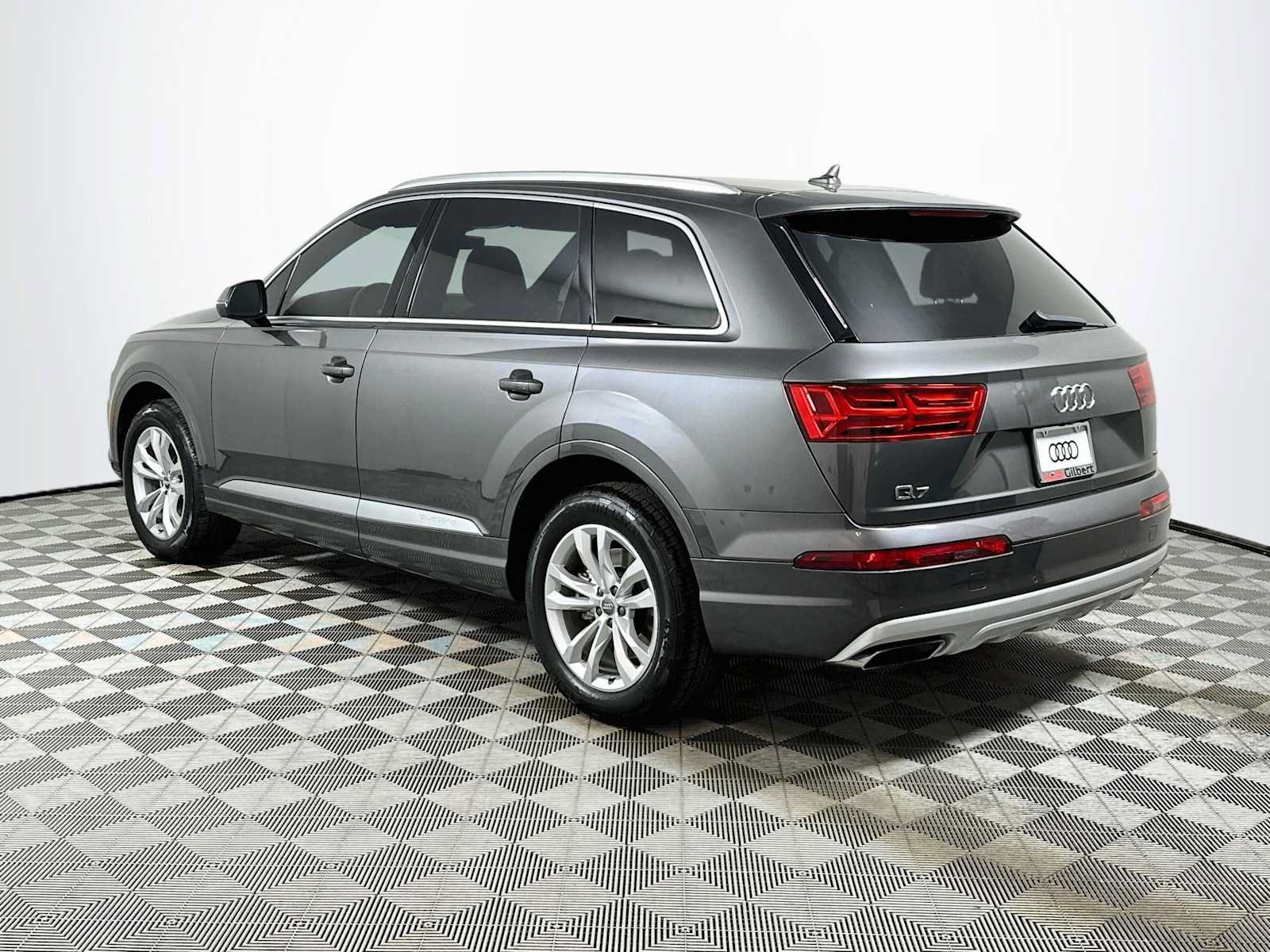 Used 2019 Audi Q7 2.0T Premium w/ Convenience Package AWD/4WD image 5
