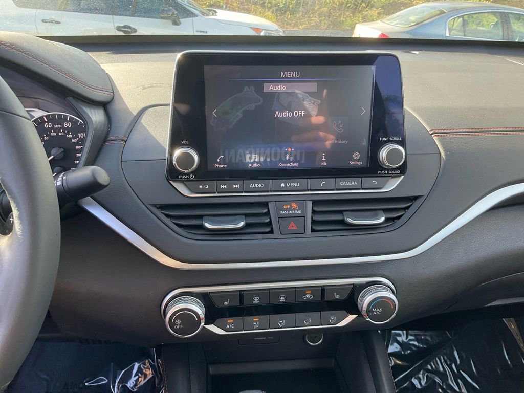 Used 2022 Nissan Altima 2.5 SR w/ Midnight Edition Package image 20