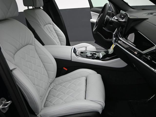 New 2026 BMW X5 M60i AWD/4WD image 22