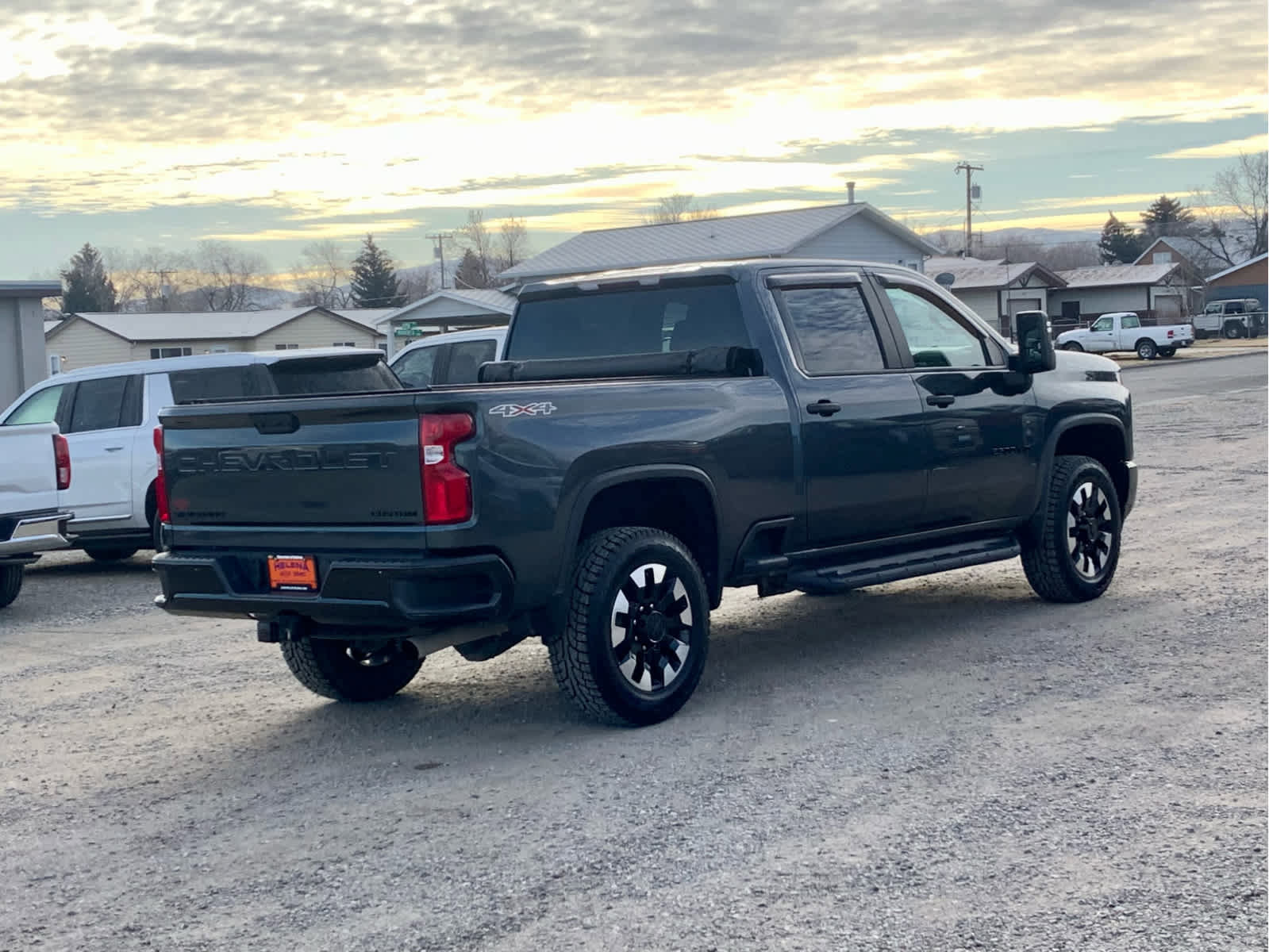 Used 2020 Chevrolet Silverado 2500 Custom w/ Custom Value Package image 5