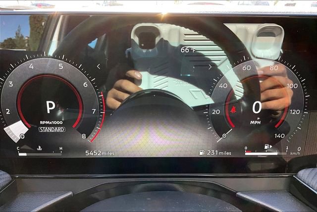 Certified 2025 Nissan Kicks SR image 12