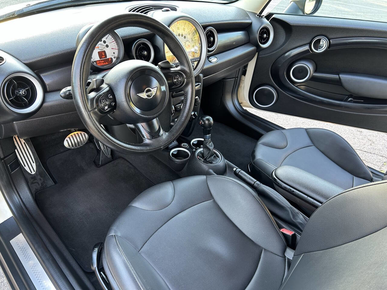 Used 2013 MINI Cooper S image 4