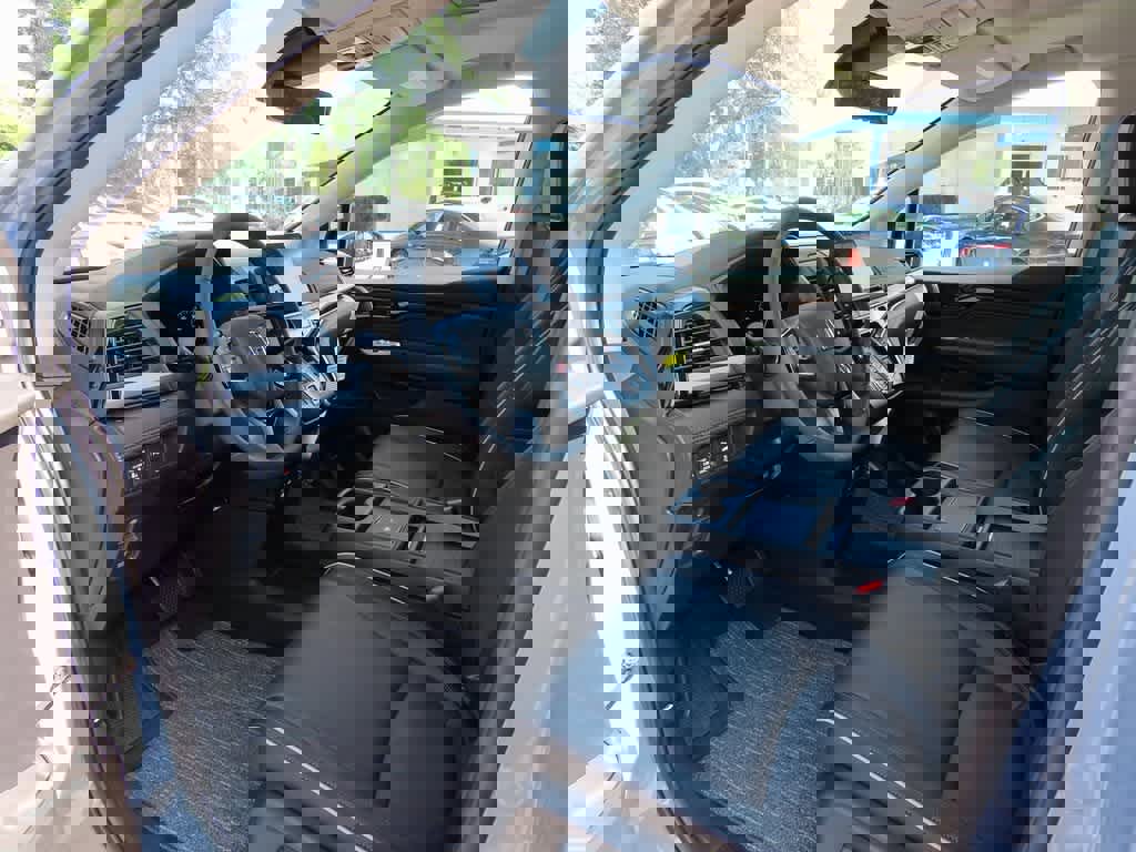 New 2026 Honda Odyssey Touring image 2