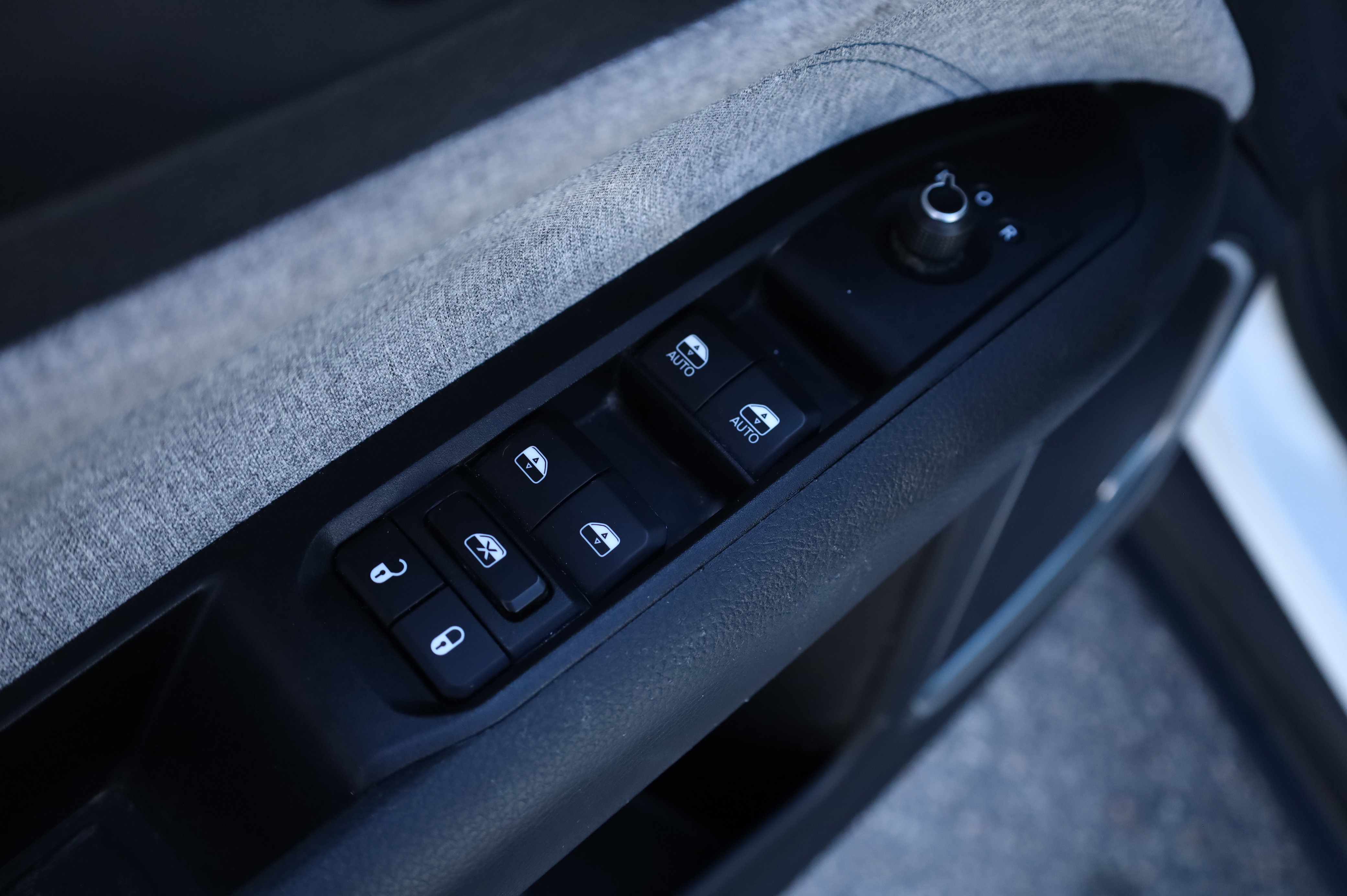 Used 2022 Jeep Compass Latitude w/ Sun and Sound Group image 29