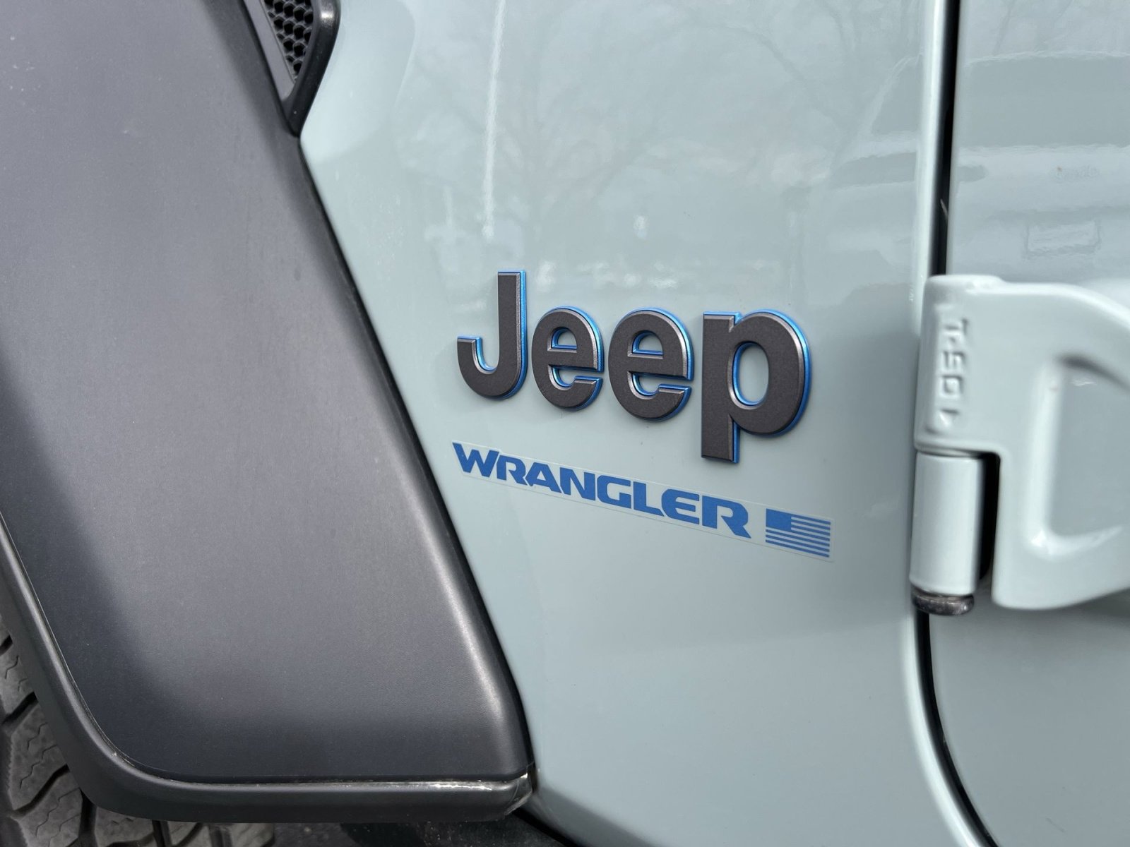Used 2024 Jeep Wrangler Willys image 12
