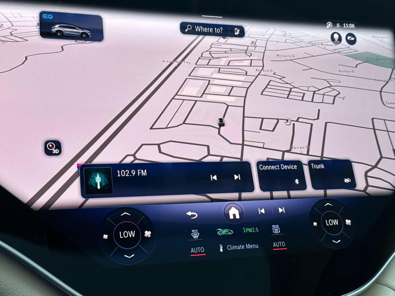 New 2026 Mercedes-Benz EQS 400 4MATIC SUV image 18
