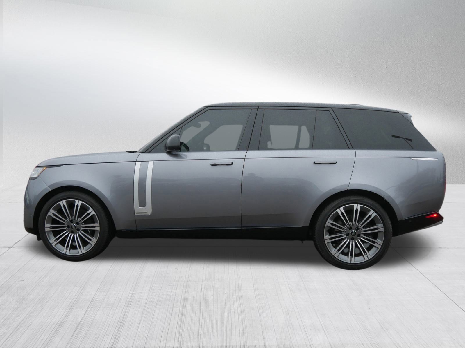 Used 2023 Land Rover Range Rover Autobiography image 8