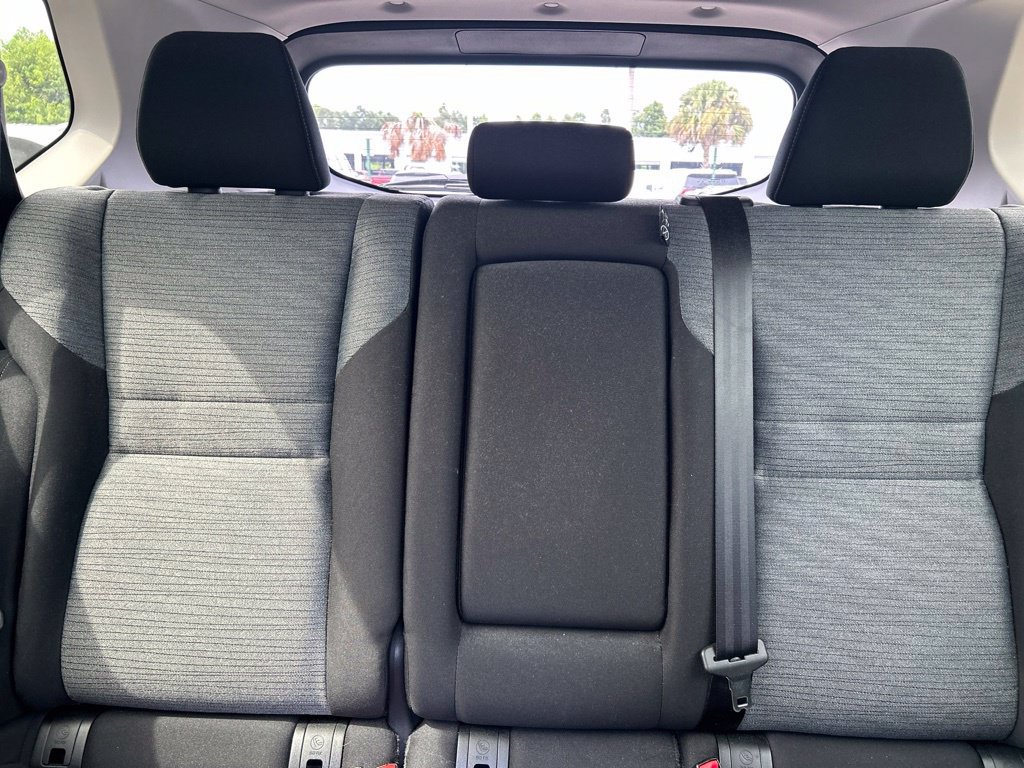 Certified 2023 Nissan Rogue SV FWD image 15